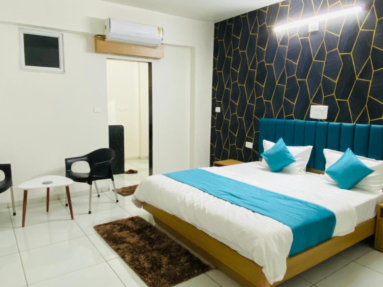 Hotel Balaji Villa 巴罗达 外观 照片