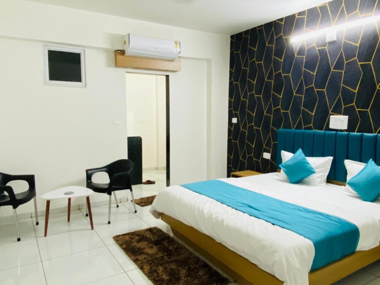 Hotel Balaji Villa 巴罗达 外观 照片